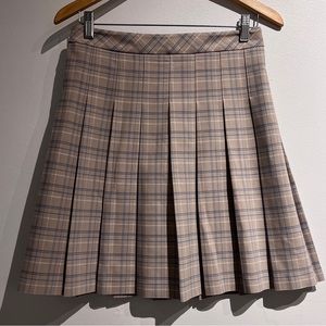 Aritzia Sunday Best midi pleated skirt